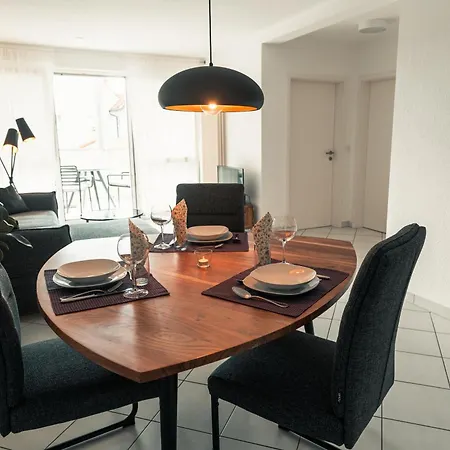 شقة Ferienwohnung Frickenhausen Am Main فريكنهاوزن ام ماين
