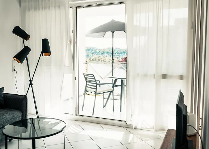 Ferienwohnung Frickenhausen Am Main Lägenhet *