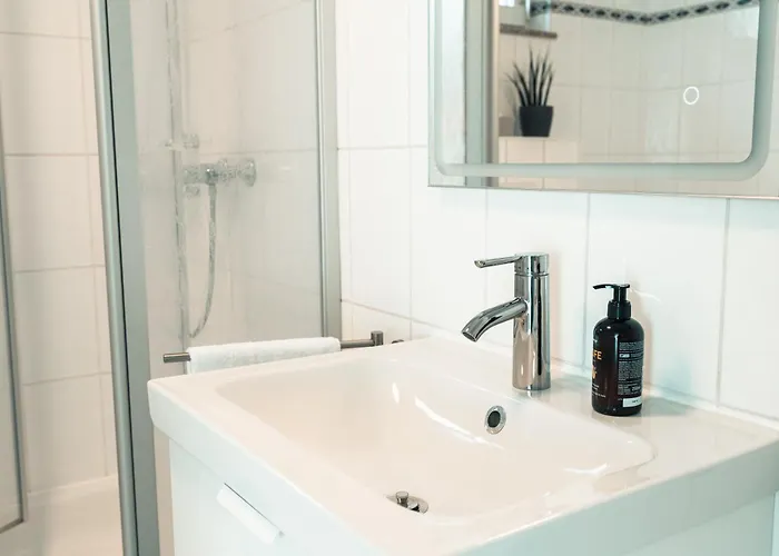 Ferienwohnung Frickenhausen Am Main Lägenhet *